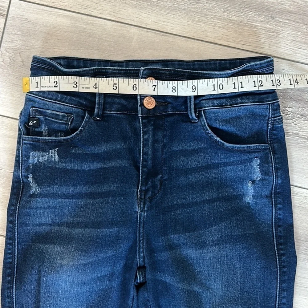 KanCan size 26 high waisted skinny jeans